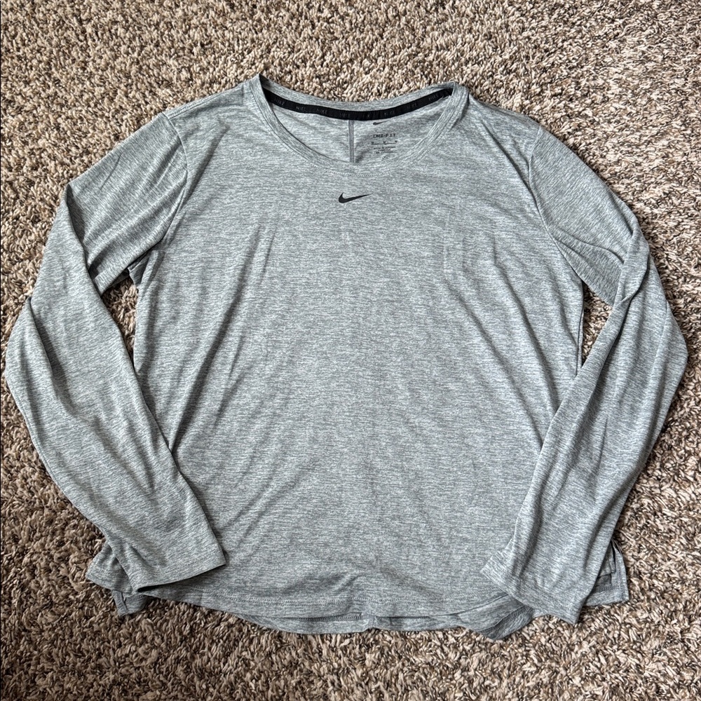 Nike Heather Gray Long Sleeve Top
